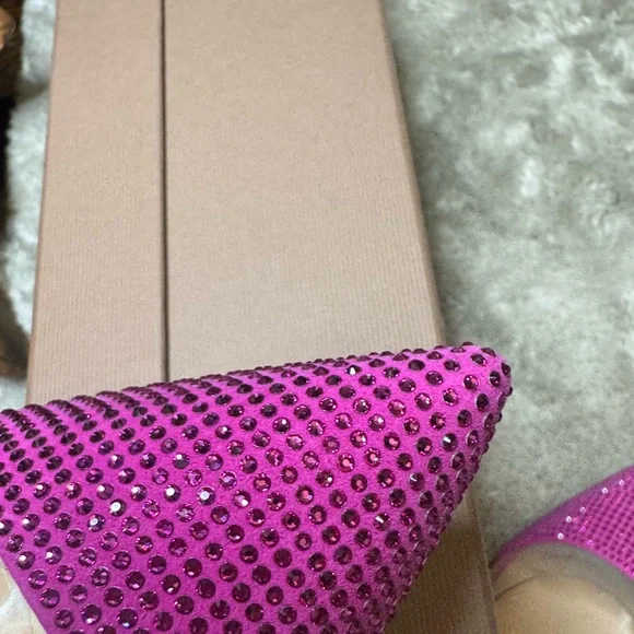 NEW Gianvito Rossi Fuchsia Crystal-Embellished Pointed Toe PVC Side Pumps - Picture 4 of 7